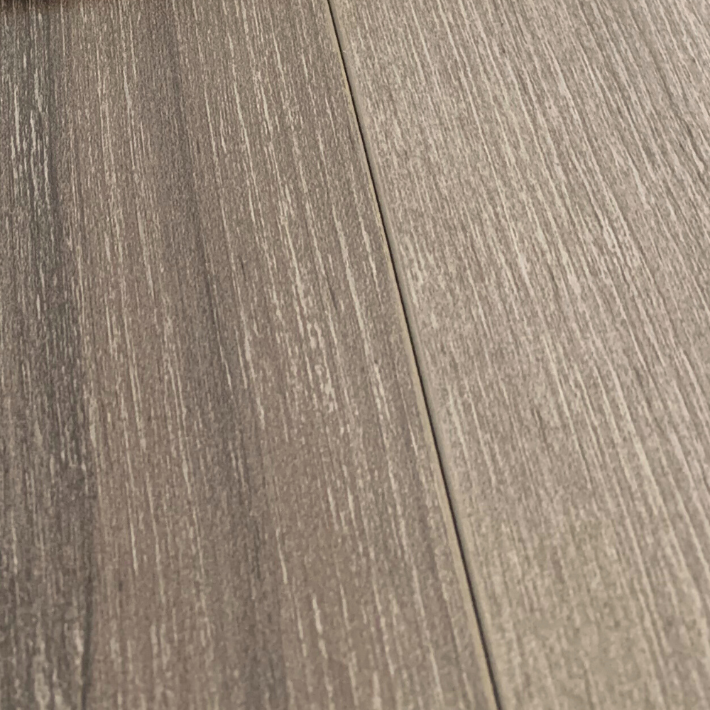 modern chestnut close up modern chestnut 8mm laminate flooring