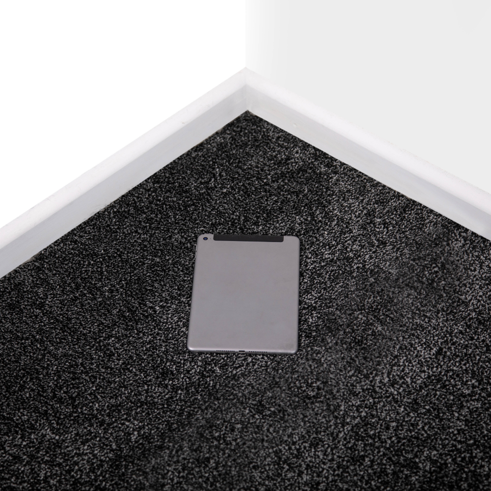 Black Granite Saxony Carpet
